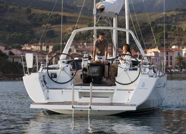 rear sailing yacht oceanis 41 mallorca