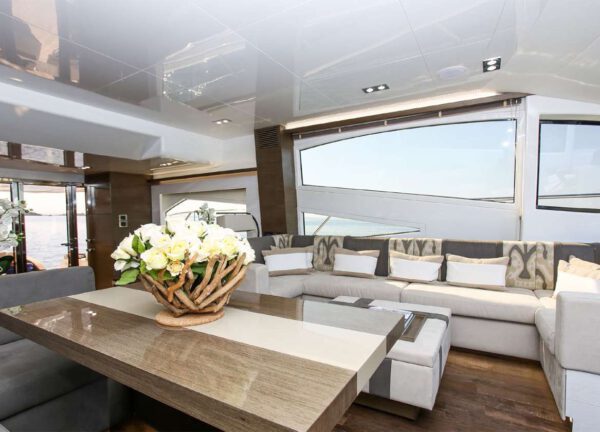 salon motor yacht charter pearl 65
