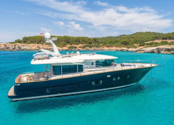 motor yacht charter apreamare maestro 65 trabucaire balearic islands