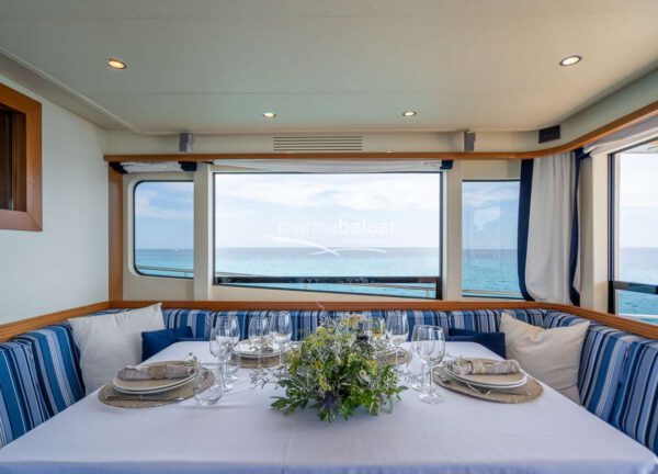 salon motor yacht apreamare maestro 65 trabucaire balearic islands