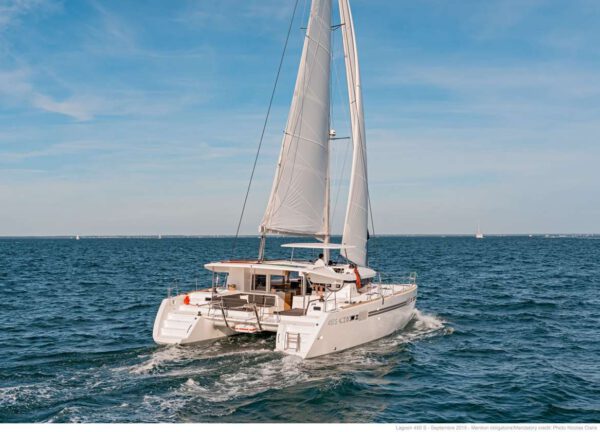 catamaran charter mallorca lagoon 450s rear