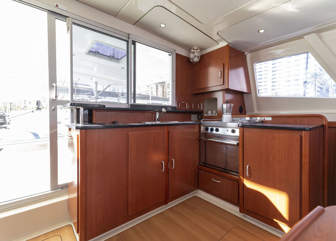 kitchen catamaran leopard 444 mallorca