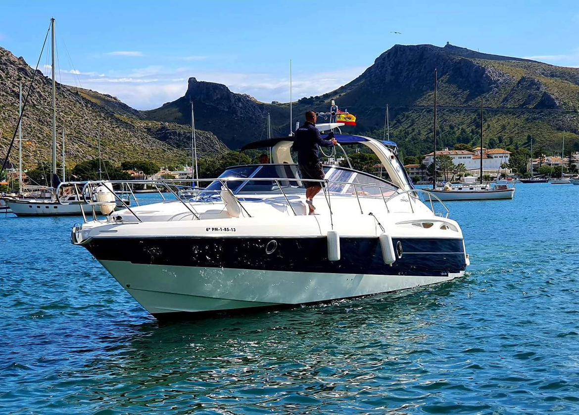 motor yacht cranchi 41 extasea mallorca charter