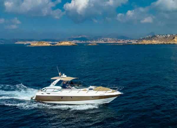 yacht cranchi41 extasea day charter mallorca