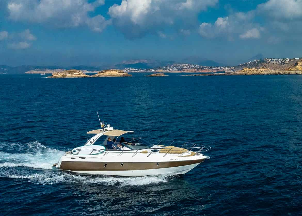 yacht cranchi41 extasea day charter Mallorca