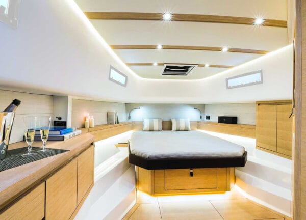 cabin motor yacht pardo 43