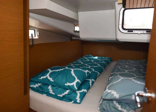 two bed cabin sailing yacht sun odyssey 440 rebelezza mallorca