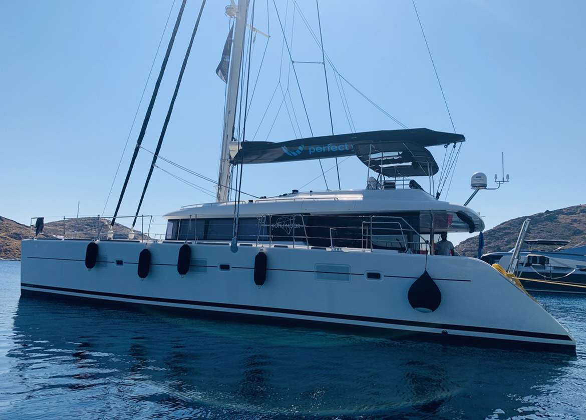 catmaran lagoon 620 ibiza charter