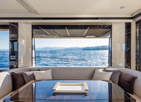 charter yacht absolute62fly indoor dining