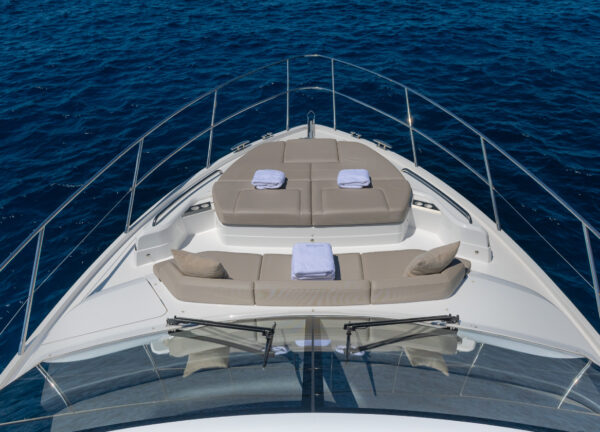 yacht princess f55 seven bow