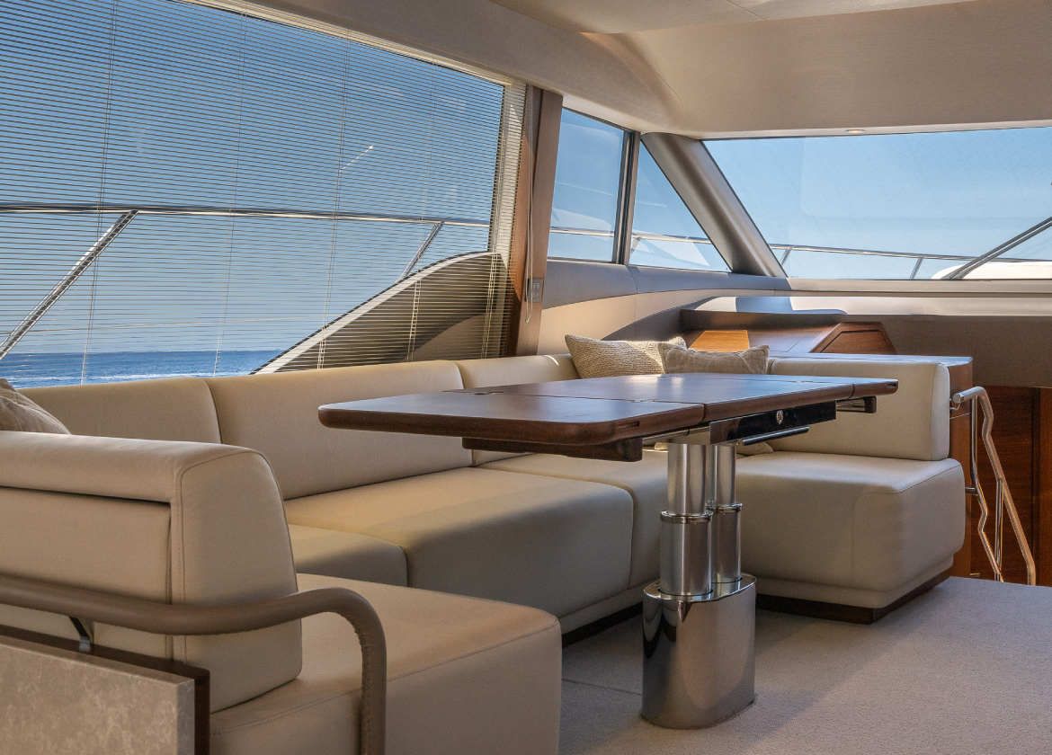 yacht princess f55 seven Lounge