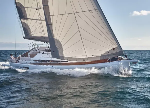 jeanneau sun odyssey 440 sailing yacht charter