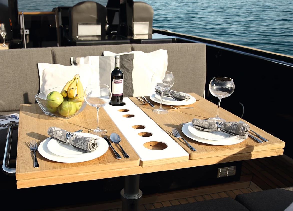 Fjord 40 Dinning Table