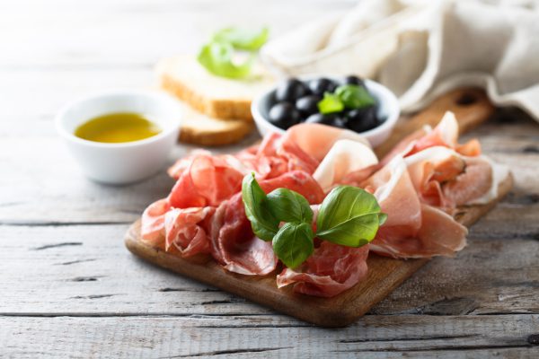 restaurant-charcuterie-board.jpg restaurant-charcuterie-board.jpg