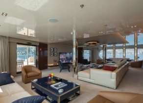 livingroom-luxury-yacht-serenity-72-mediterranean-sea