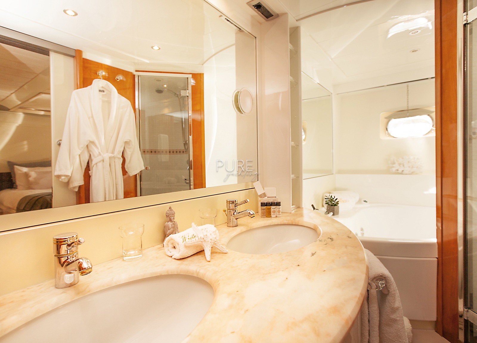 bathroom luxury yacht mochi craft 85 balearic islands