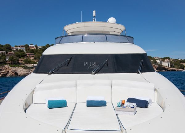 sunbeds luxury yacht mochi craft 85 balearic islands