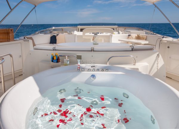 whirlpool luxury yacht mochi craft 85 balearic islands