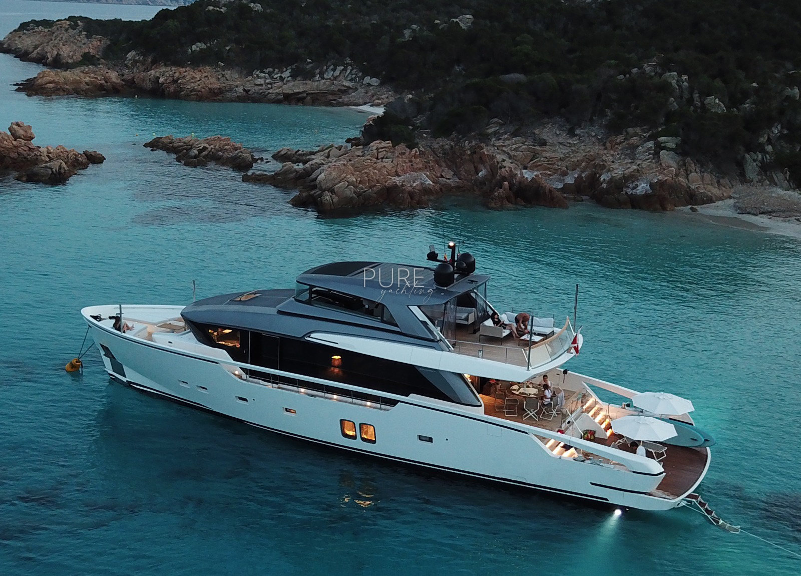 luxury yacht sanlorenzo sx88 ozone western italy