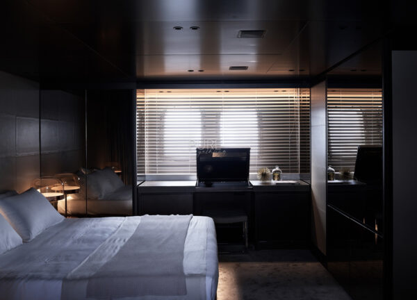 vip cabin luxury yacht sanlorenzo sx88 ozone western italy