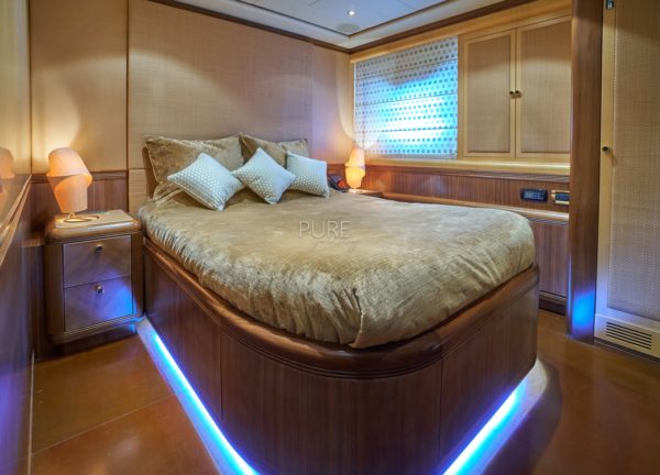 mastercabin luxury yacht mangusta 130 shane balearics