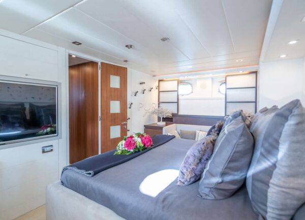 vip cabin luxury yacht lex maiora 26m balearics
