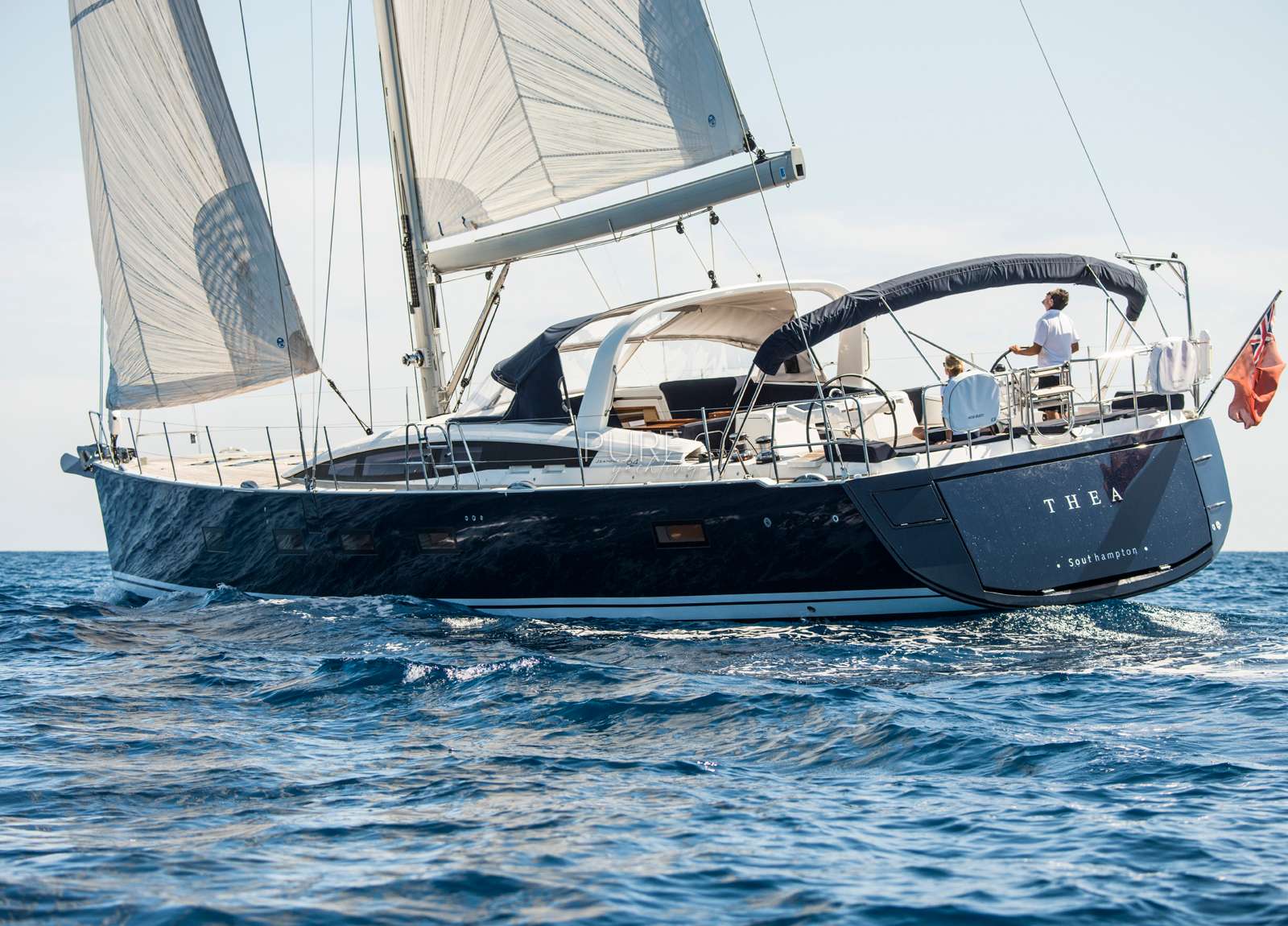 luxusyacht jeanneau 64 thea of southampton