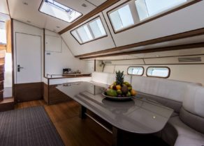 lounge-luxury-sailing-yacht-trehard-30m-aizu