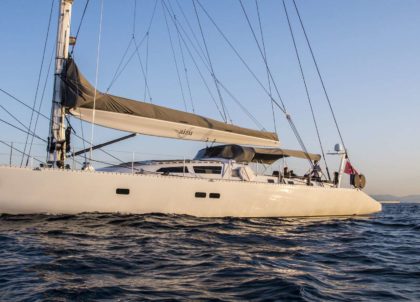luxury-sailing-yacht-trehard-30m-aizu-for-charter