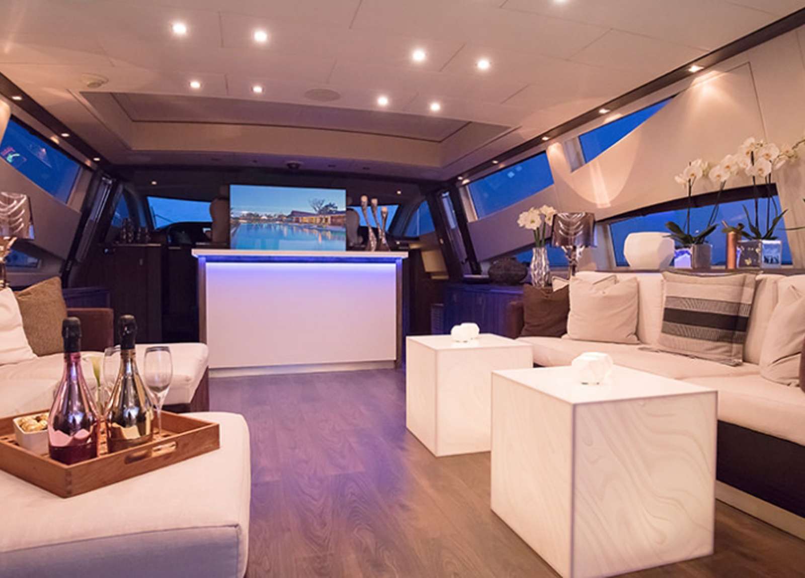 living room luxury yacht leopard 34