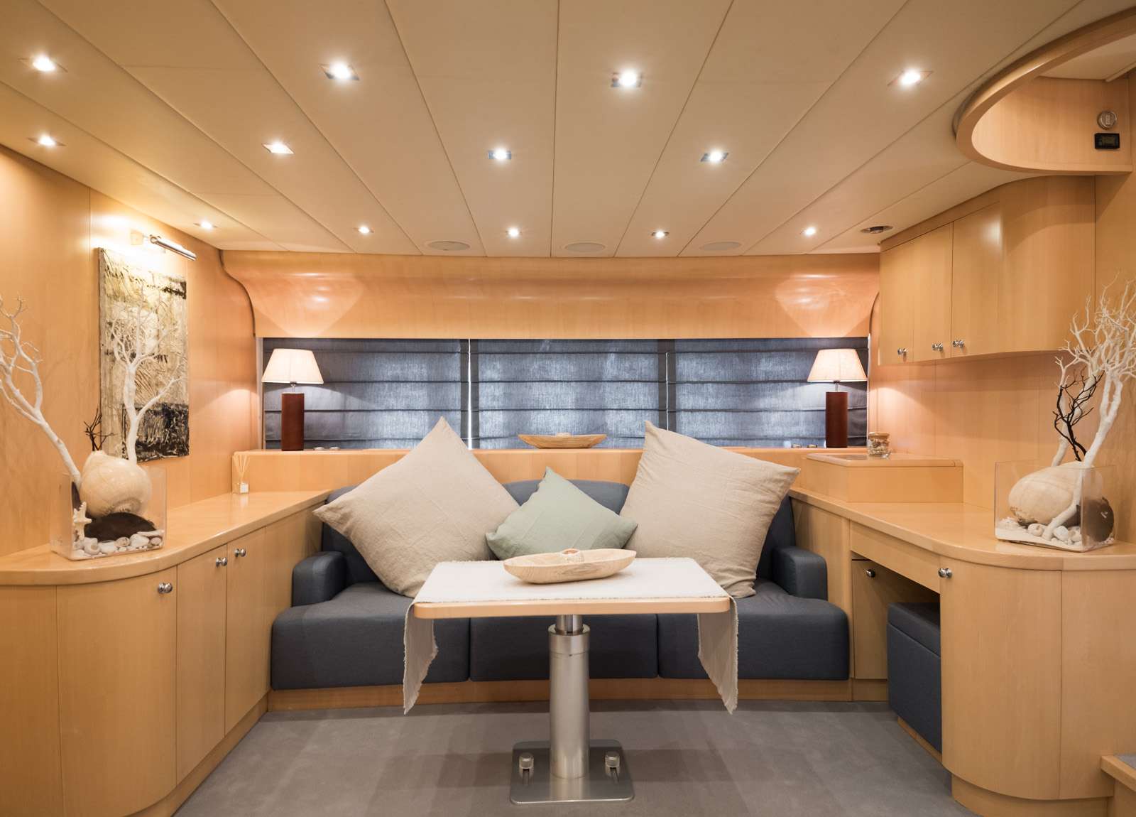 lounge luxury yacht leopard 27 aya balearic islands