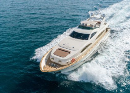 luxury-yacht-astondoa-102-glx-dolce-vita-ii-balearic-islands