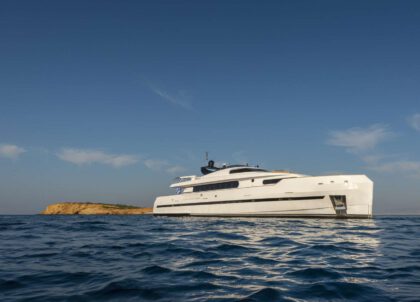 luxury-yacht-charter-bugari-112-project-steel