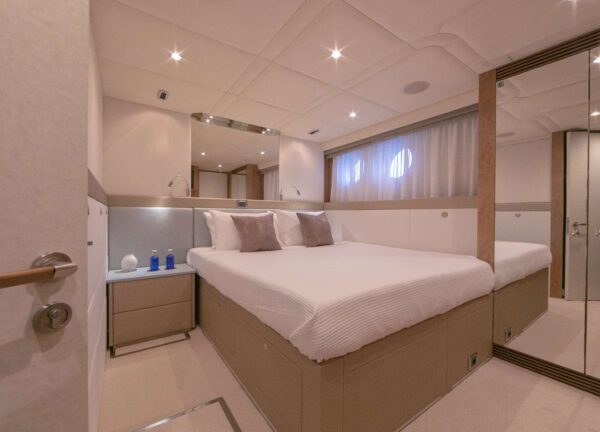 cabin luxury yacht 34m benita blue balearic islands