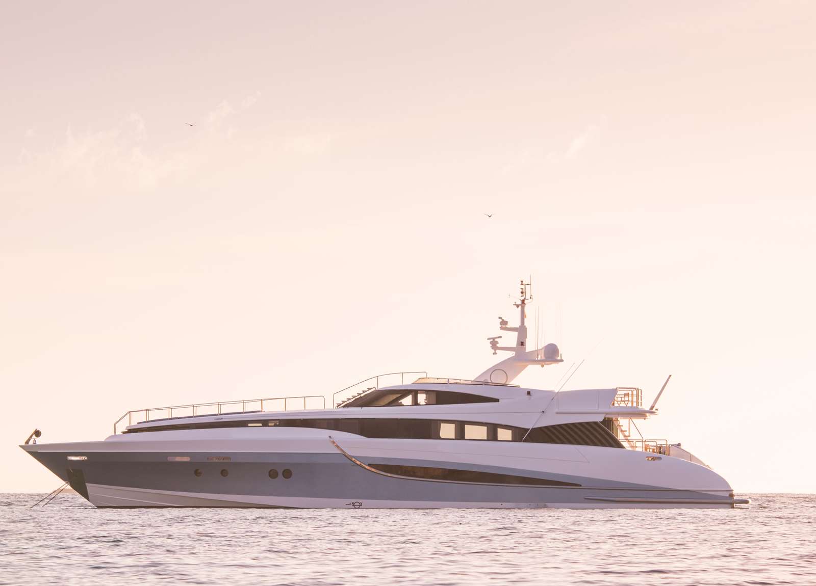 luxury yacht 34m benita blue balearic islands