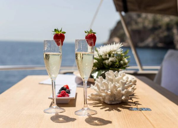 upperdeck luxury yacht pearl tomi western mediterranean