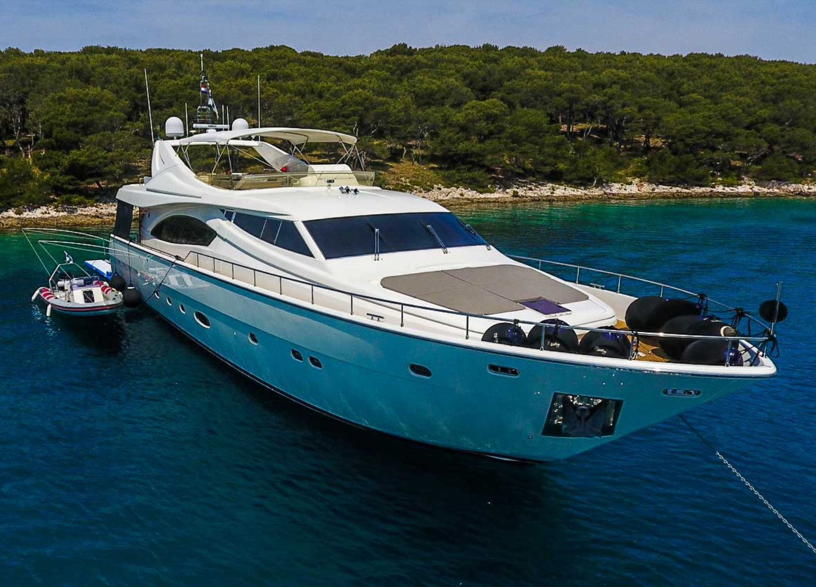 charter yacht ferretti 880 katariina croatia