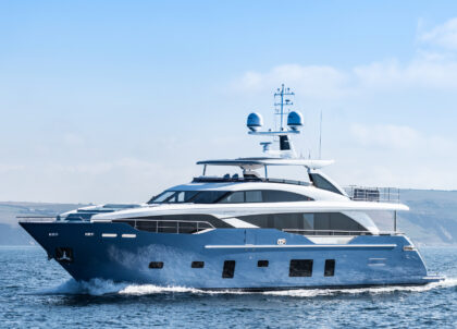 charter-yacht-princess-30m-hallelujah-mediterranean