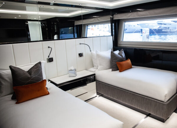 sunseeker 131 sonishi double cabin