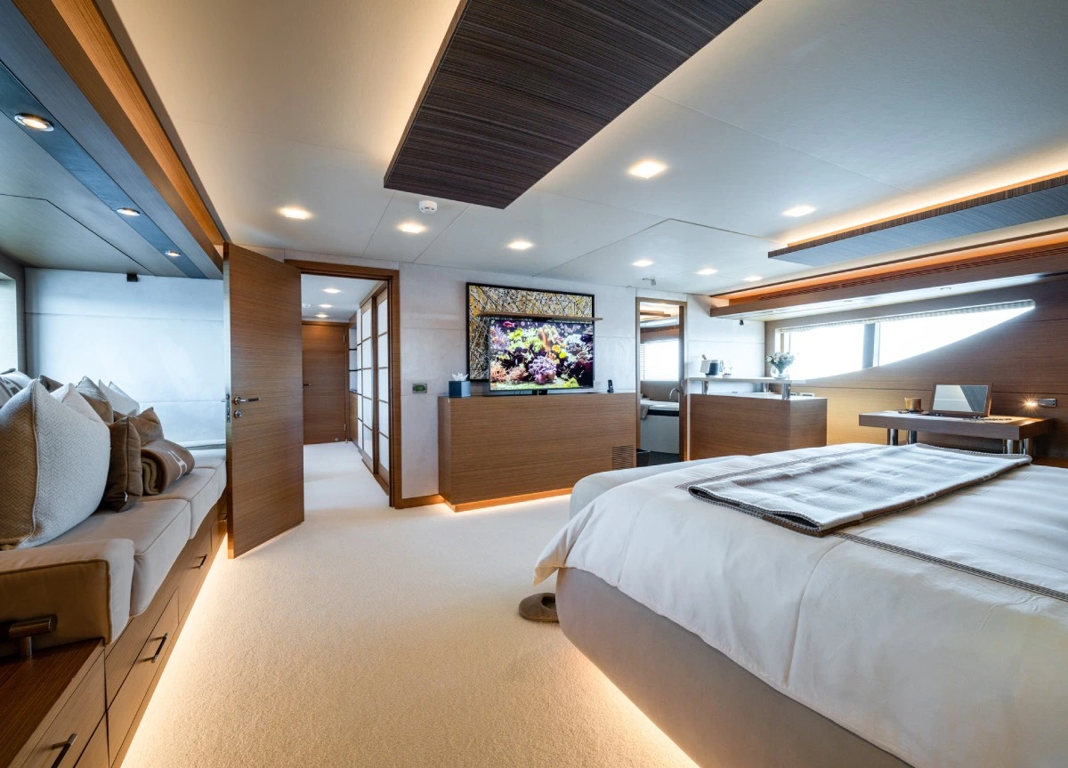 tamsen yachts quantum h suite