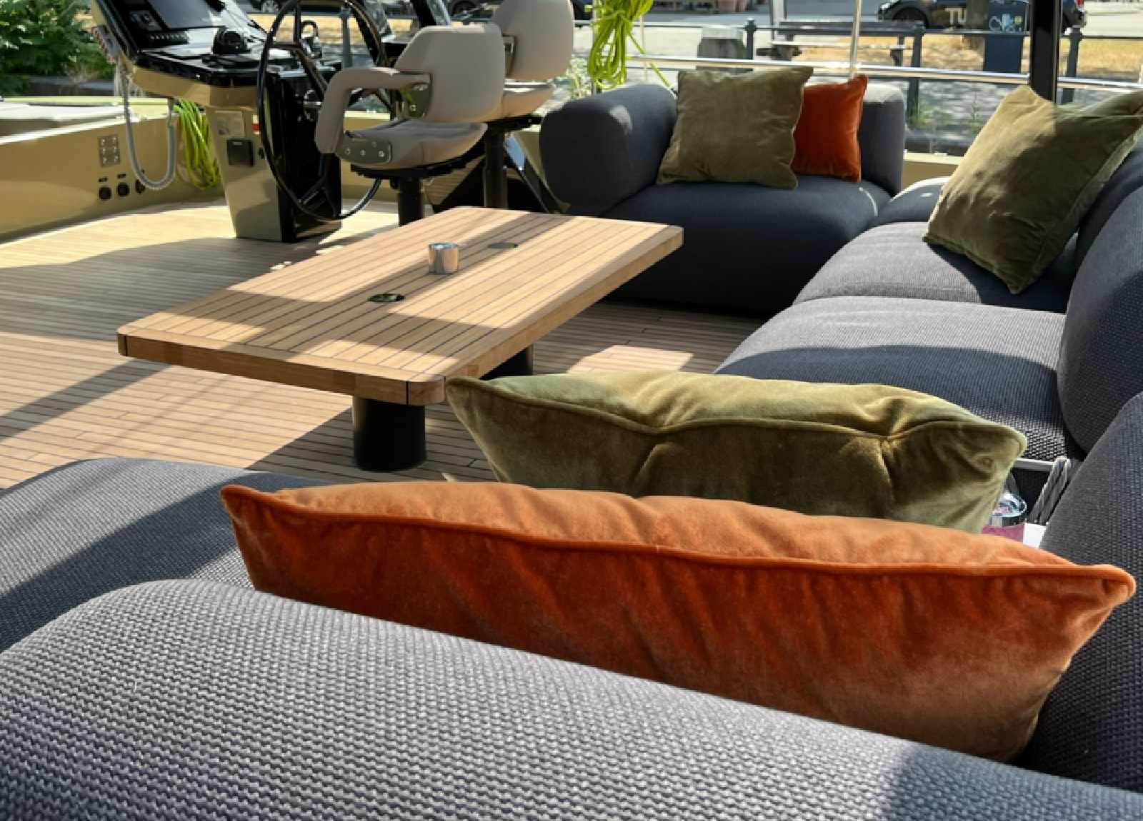 Lounge YGO