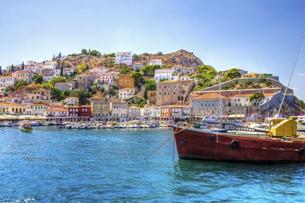 Luxury Yacht itinerary greece hydra