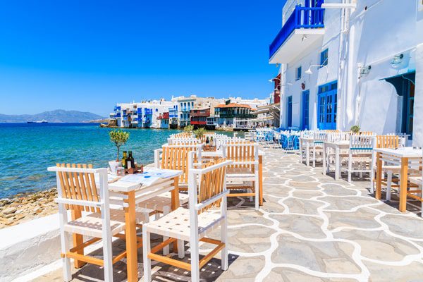 Luxury Yacht itinerary greece mykonos