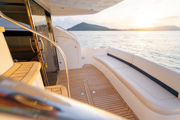 superyacht customer review