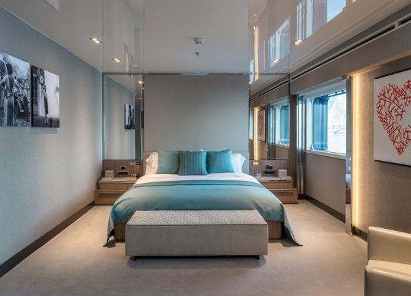 vip cabin luxury yacht serenity 72 mediterranean sea