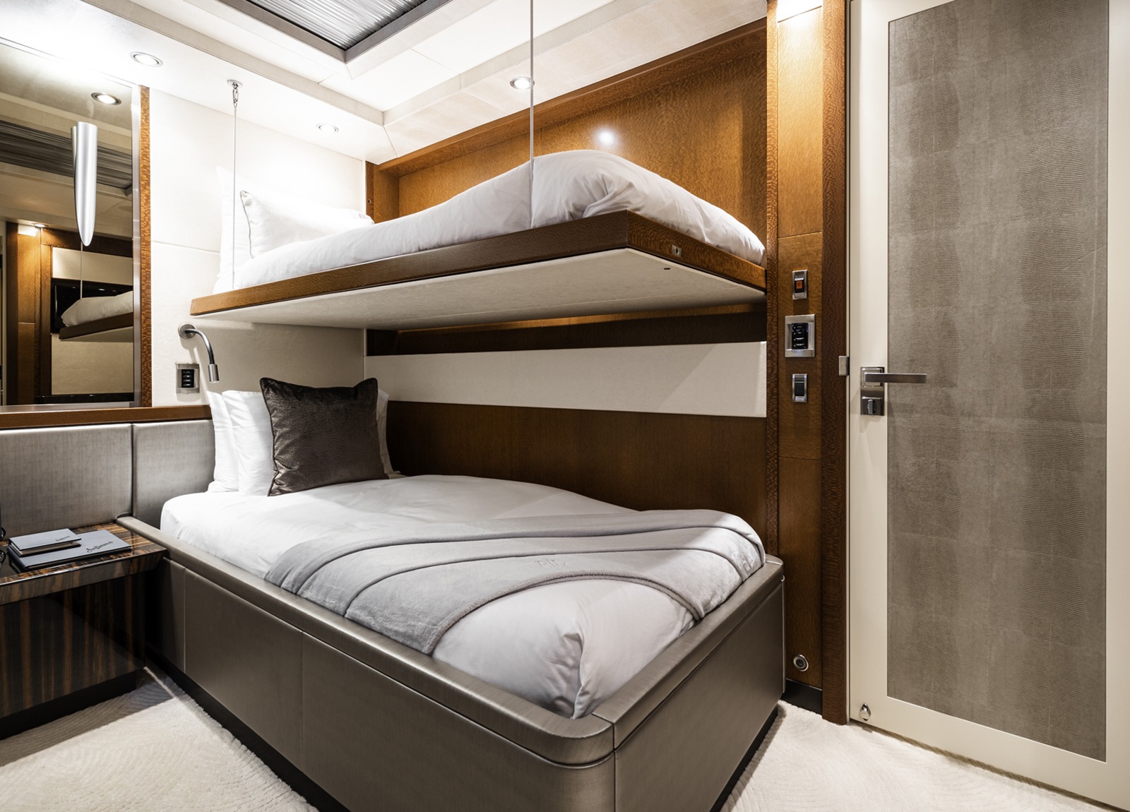 two bed cabin luxury yacht parker johnson 150