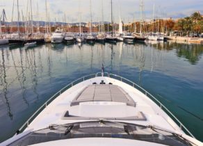 bow-luxury-yacht-sunseeker-75-balearic-islands