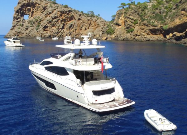 luxury yacht sunseeker 75 balearic islands