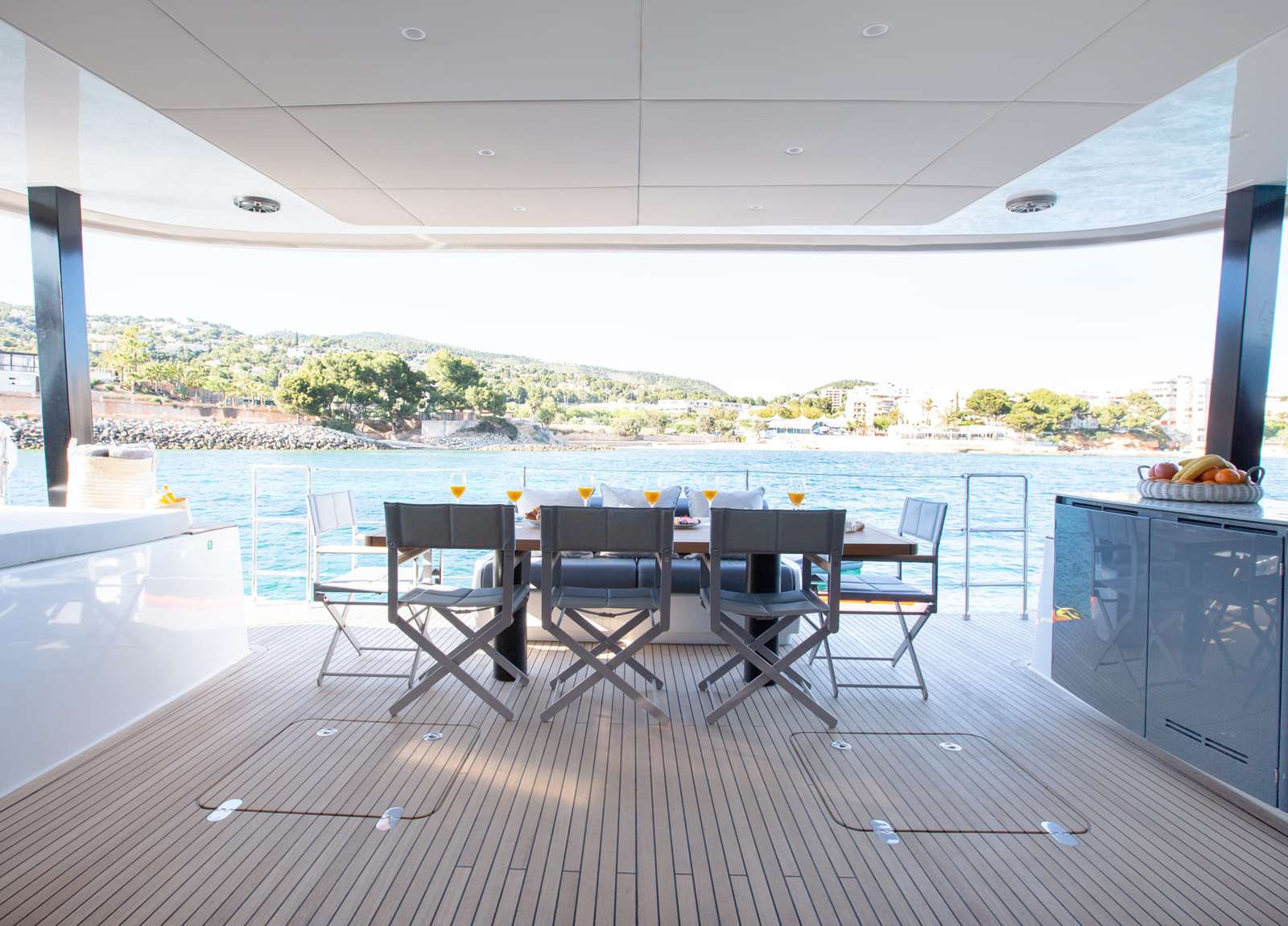 upperdeck seating luxury catamaran sunreef 60 sunbreeze balearic islands