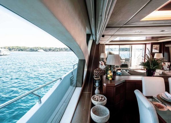 living room luxury yacht azimut 29m koukles